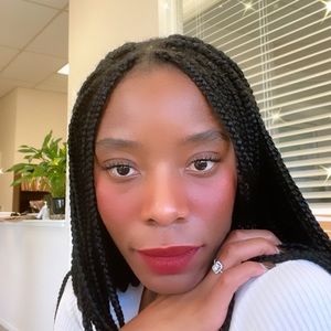 Meet your Posher, Kamdi